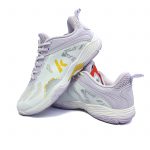 GIÀY CẦU LÔNG K3322 – TRẮNG CHỮ VÀNG – HÀNG CHÍNH HÃNG